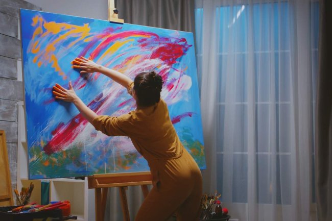 From Follower to Patron: How Fans Are Redefining Creative Success